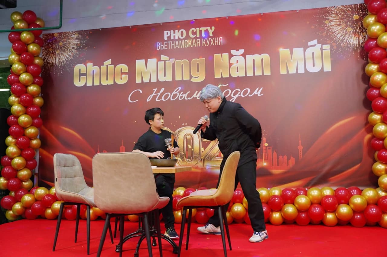Незабываемые моменты на новогоднем корпоративе Pho City 2026 🎉 - изображение 7