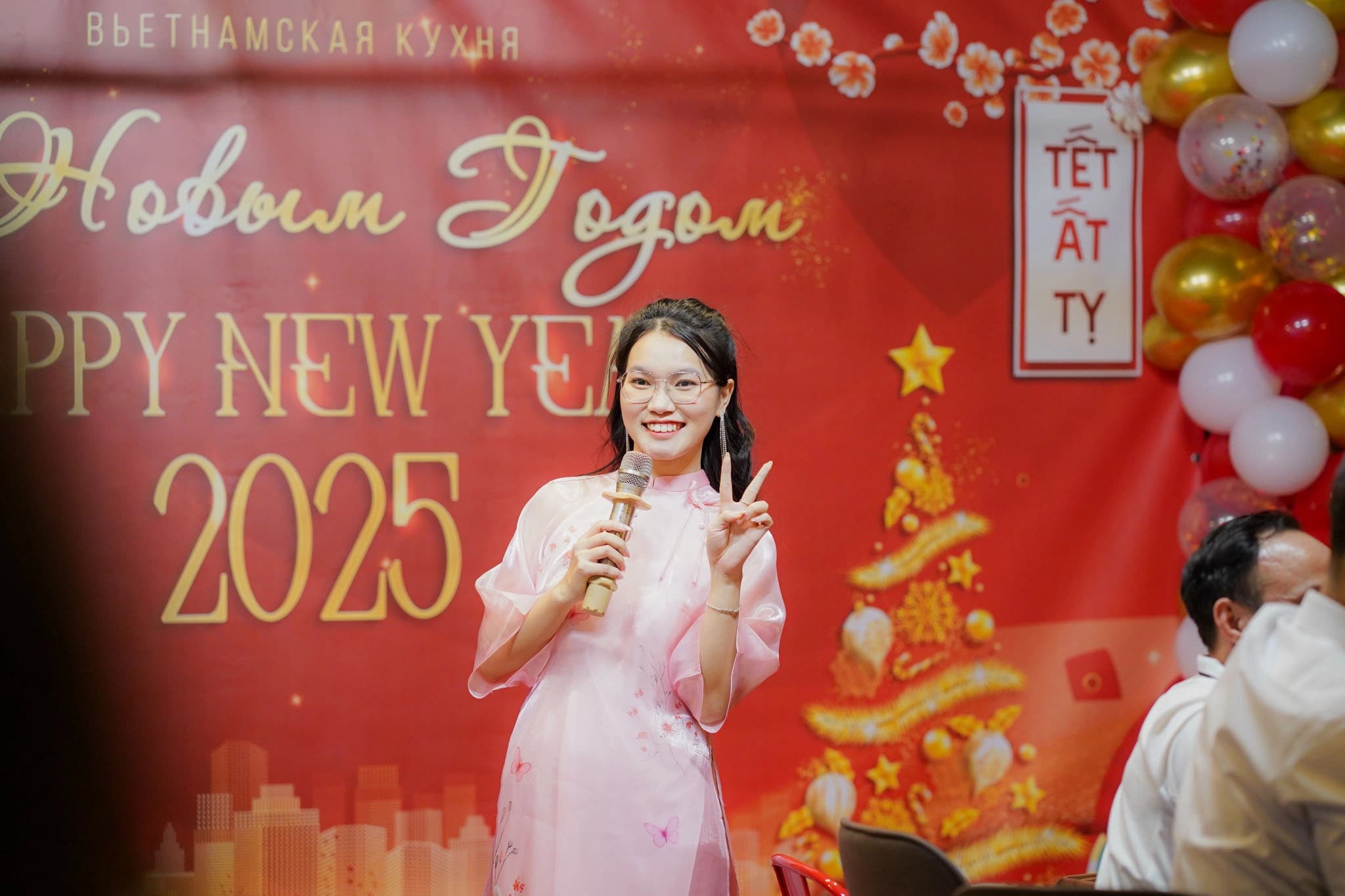 Незабываемые моменты на новогоднем корпоративе Pho City 2025 🎉 - изображение 10